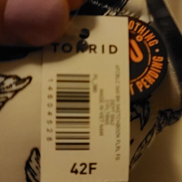 42F Torrid White Balconette Bra Full Coverage Back Smoothing Underwire Lingerie. - Picture 7 of 8